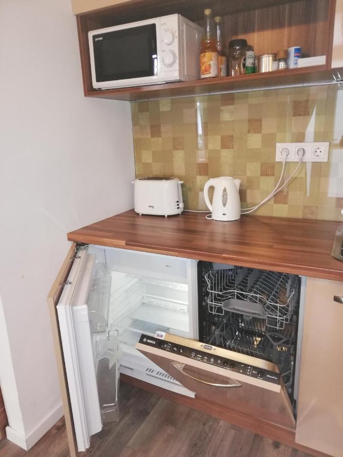 Embassy Studio Apartment Citypark Budapeşte Dış mekan fotoğraf
