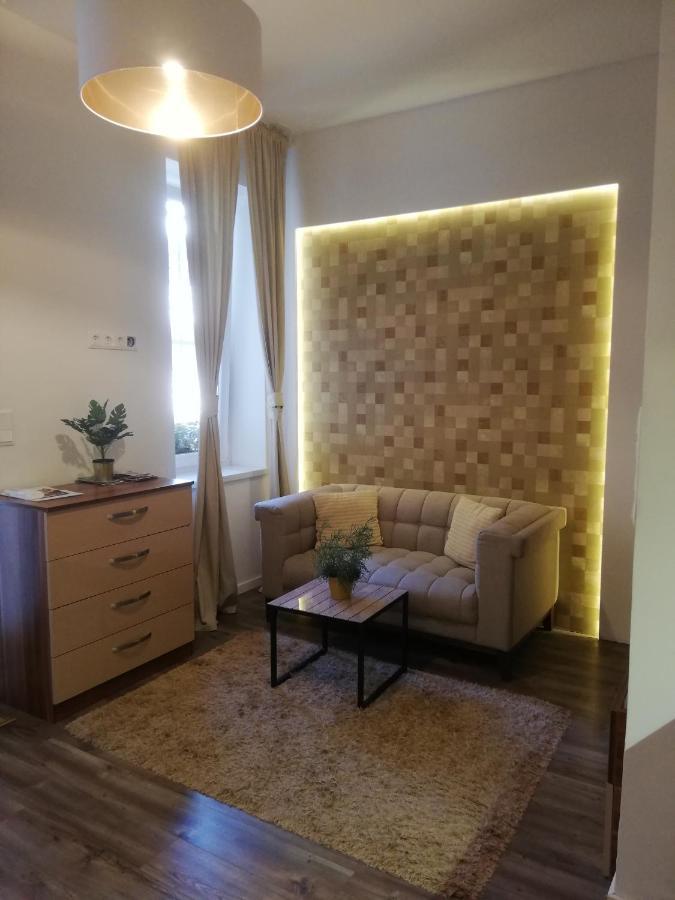 Embassy Studio Apartment Citypark Budapeşte Dış mekan fotoğraf