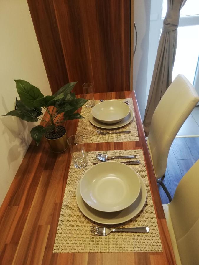Embassy Studio Apartment Citypark Budapeşte Dış mekan fotoğraf