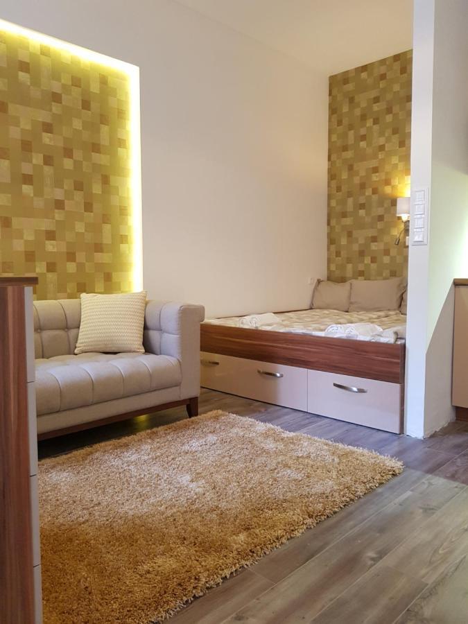 Embassy Studio Apartment Citypark Budapeşte Dış mekan fotoğraf
